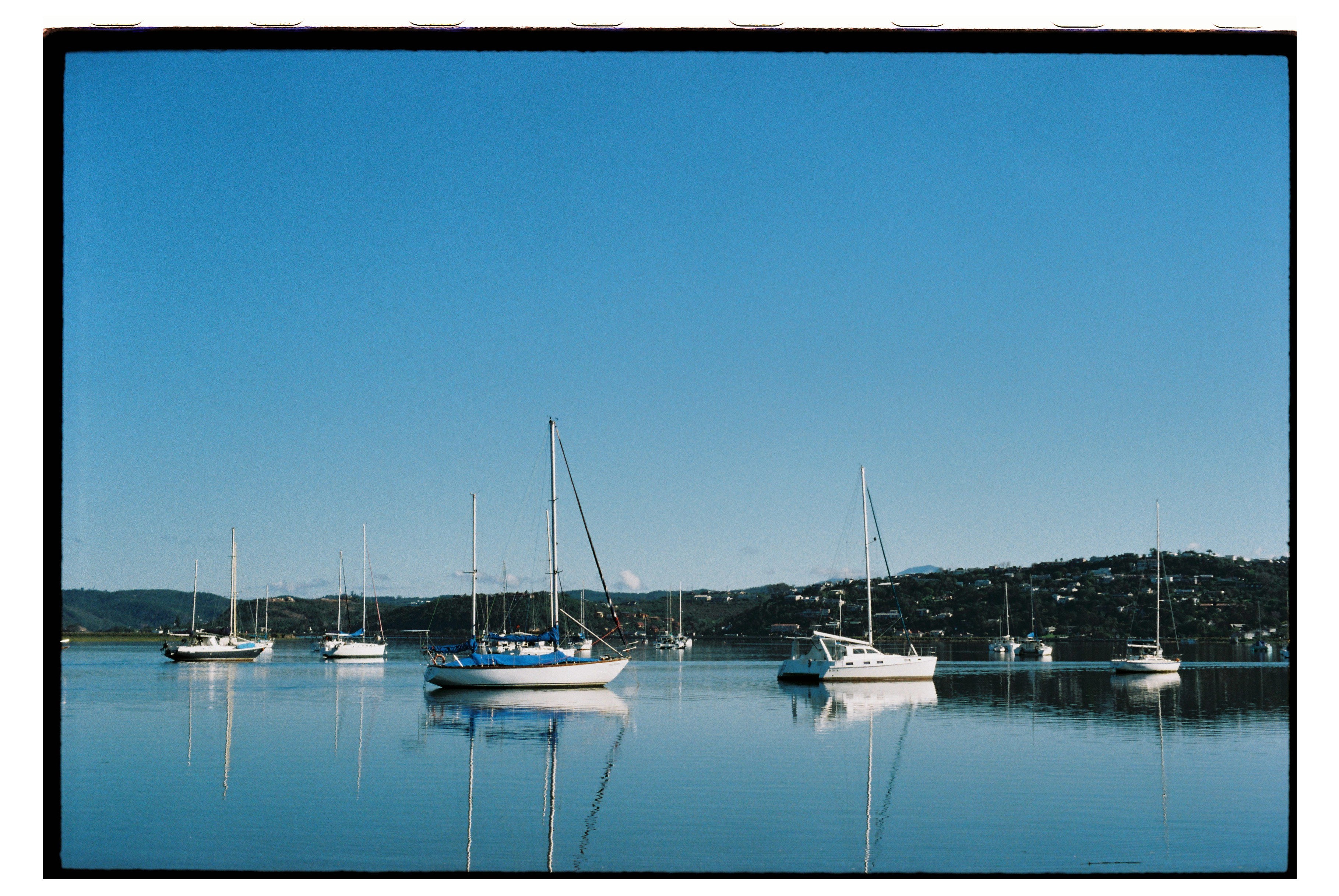 Boats on the Knysna Lagoon, midday